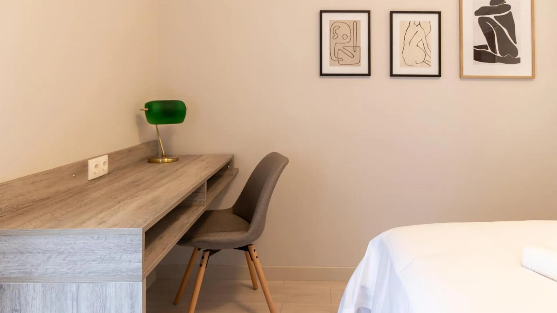 Homevision - Urban Hub Salonicco 0*,  Grecia